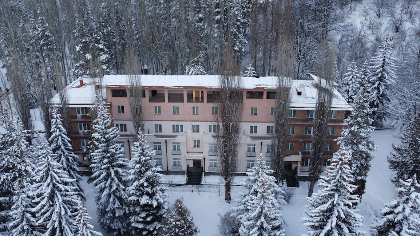 Best Resort Aghveran
