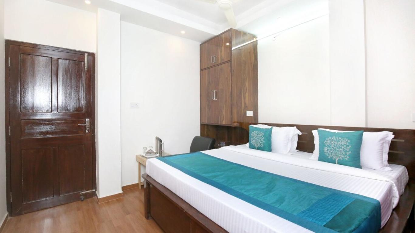 OYO 11095 Hotel Sai Stay Inn