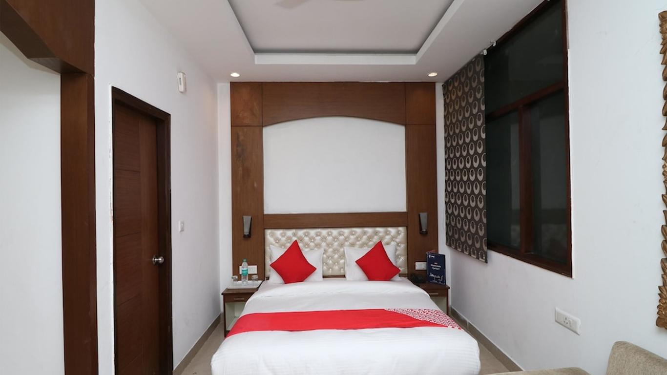 OYO 12780 New Hotel Rajwada