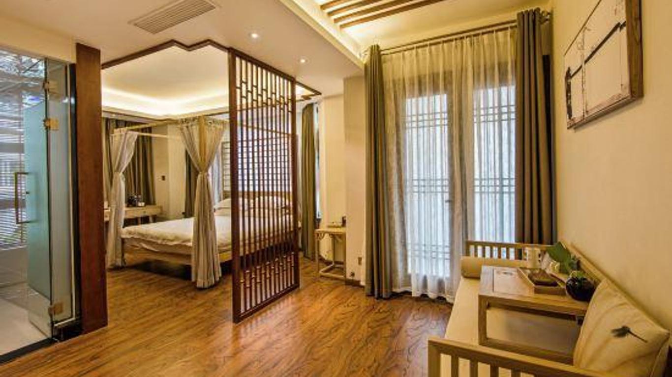 Ru Yi She Jia Yuan Hotel