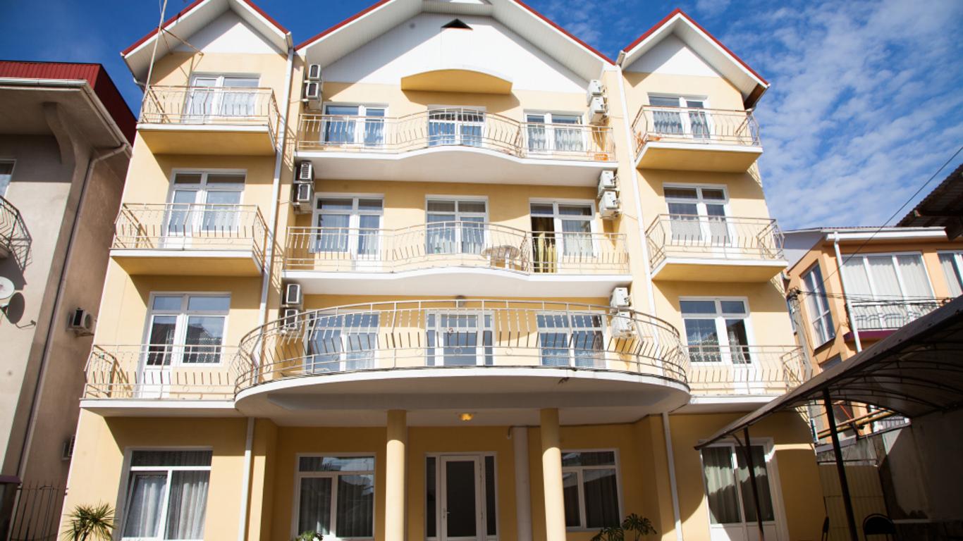 Leto Guest House