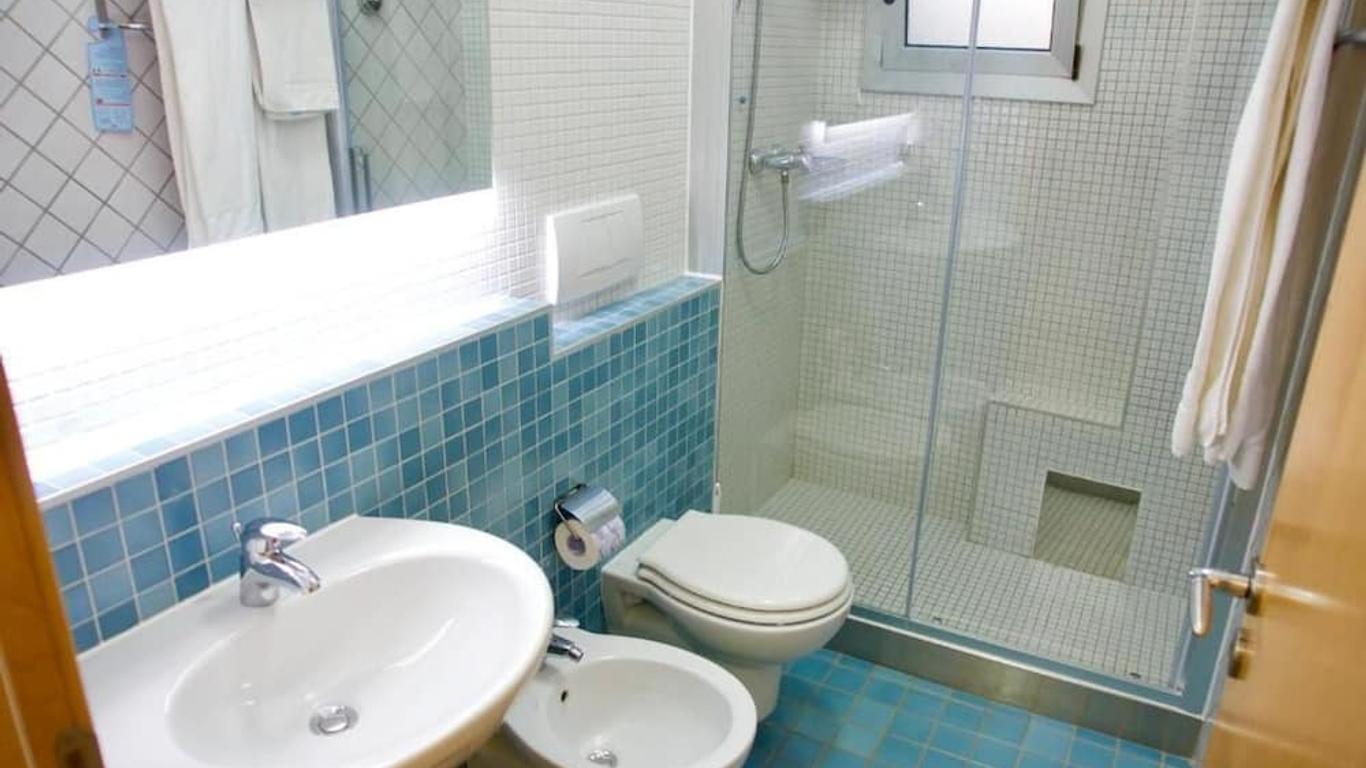 Hotel Teti