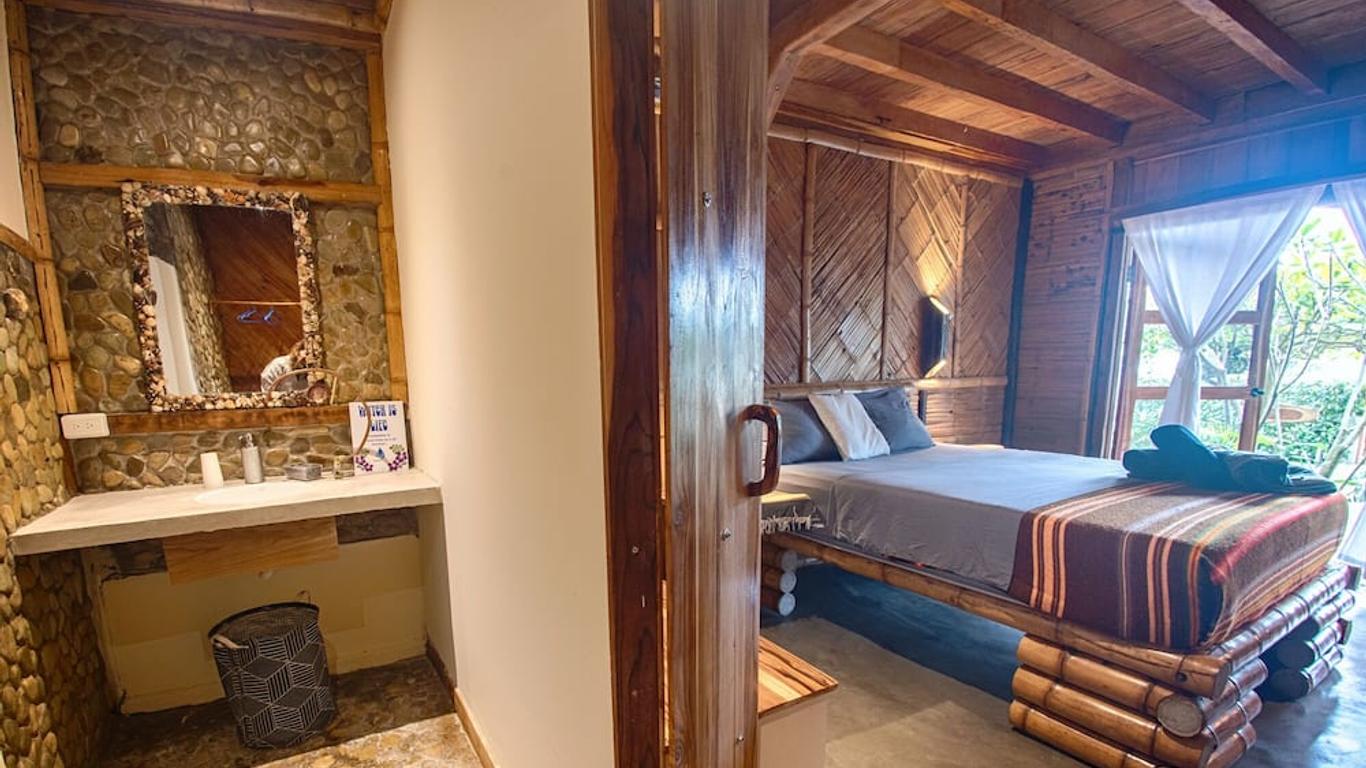 Vistamar Guest House