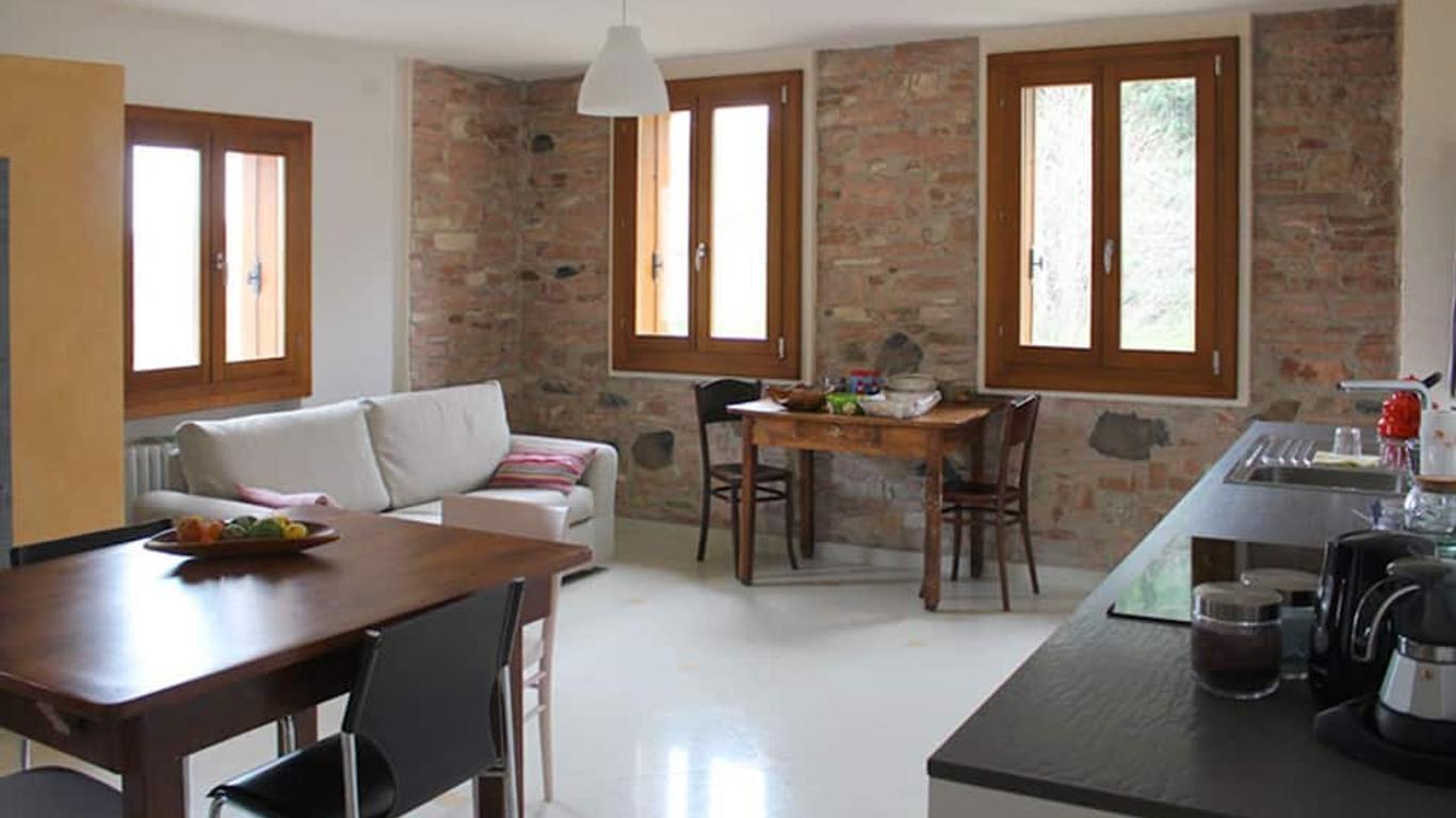 Antica Corte Leguzzano B&B