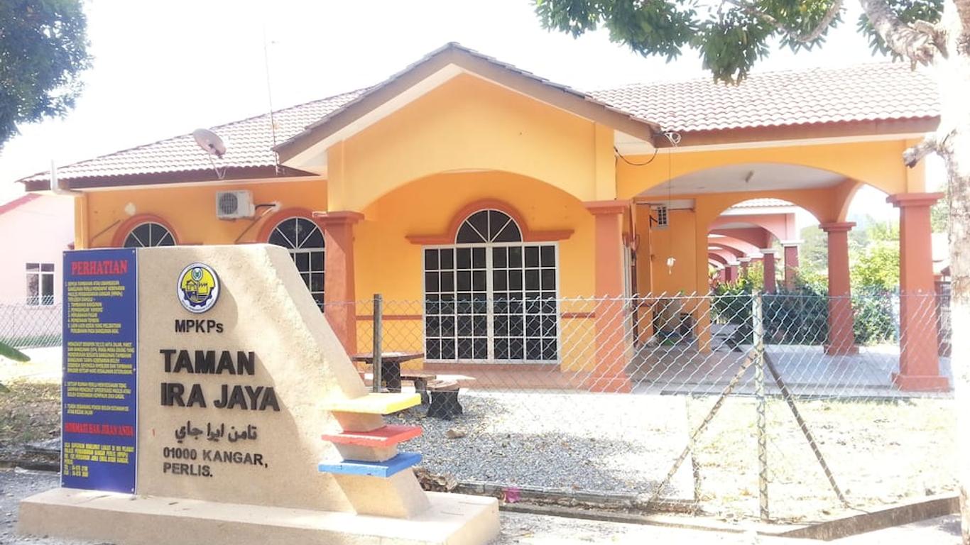 Noor Homestay