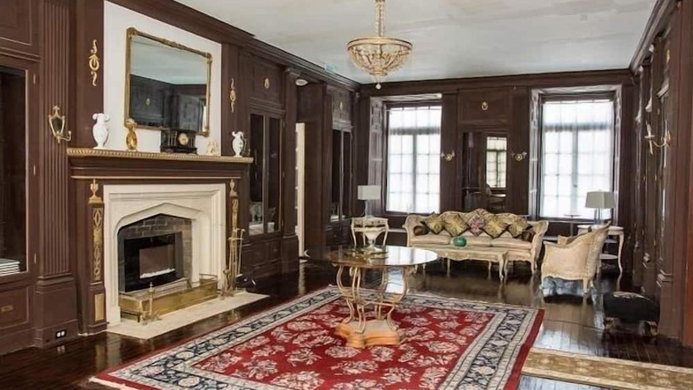 Thornwald Mansion