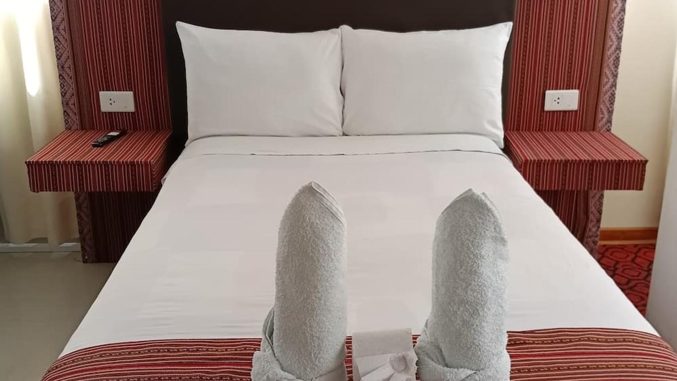 Salones Del Inca Hotel