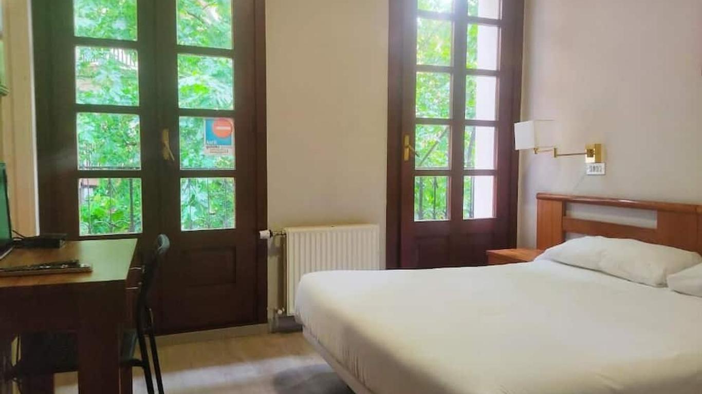 Hotel Lauaxeta