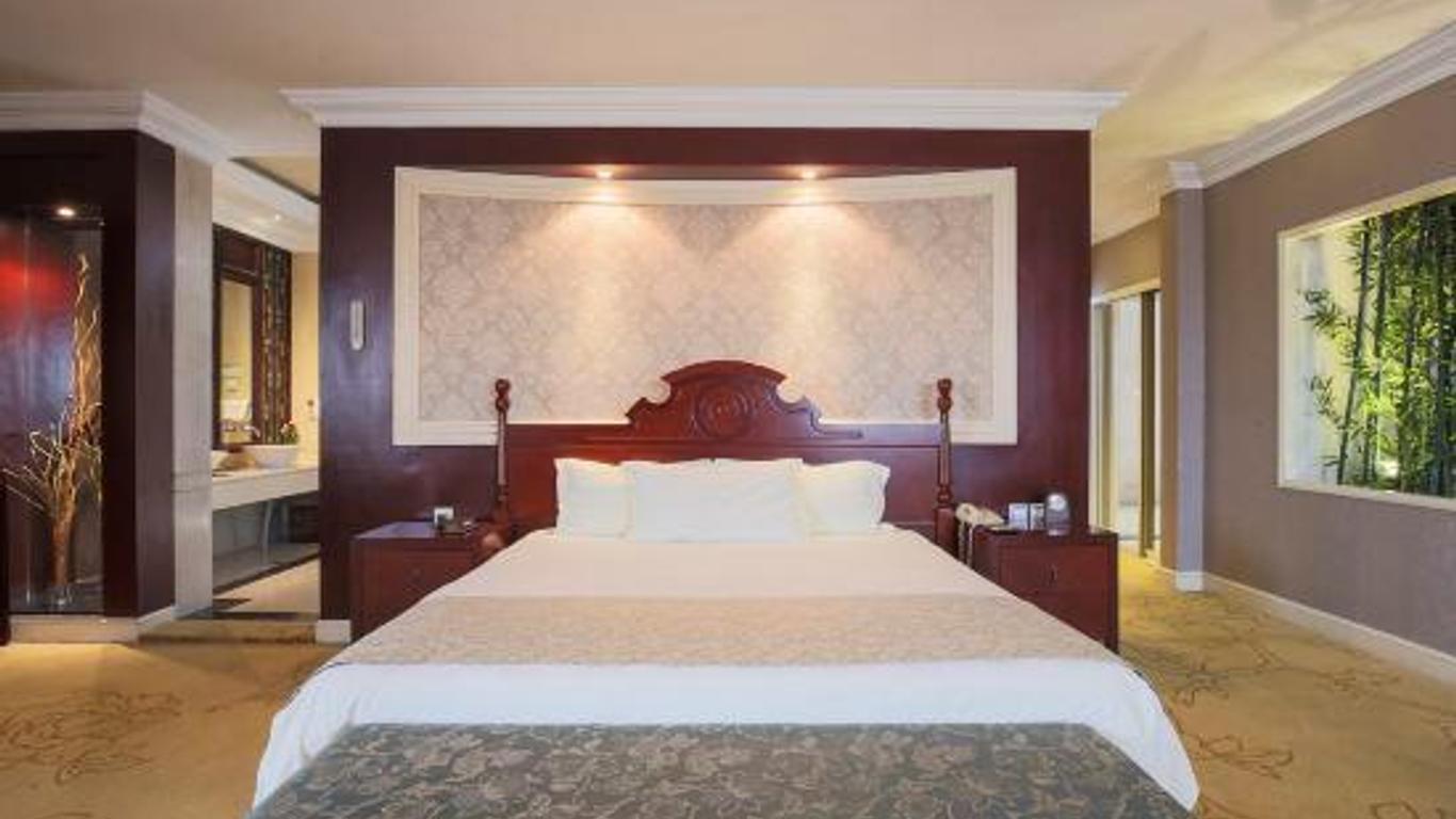 Golden Dome International Hotel