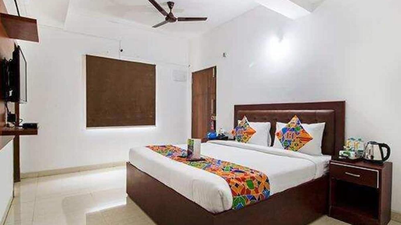 Fabhotel Limestone Aura