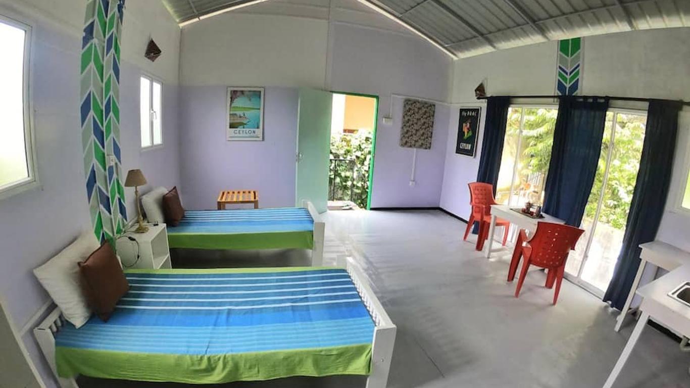 Anne's Maisonnette
