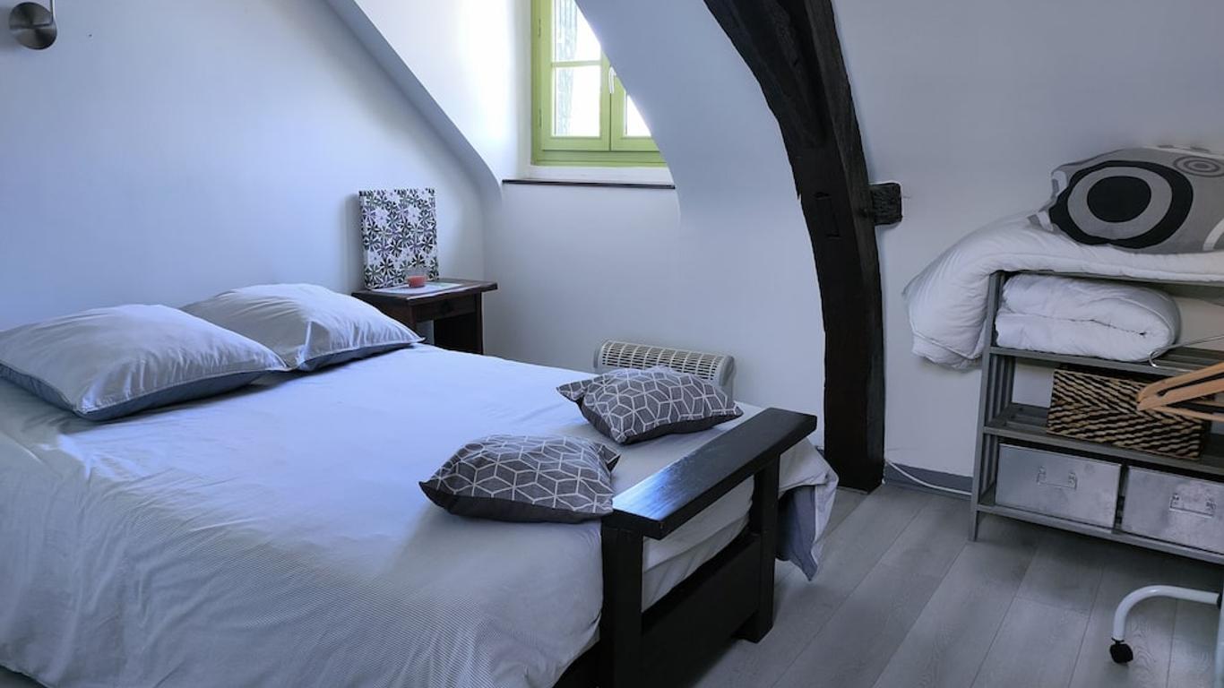 Chambres dans le gîte 'Rêves de Gamins', proche du pôle Européen et du circuit des 24h
