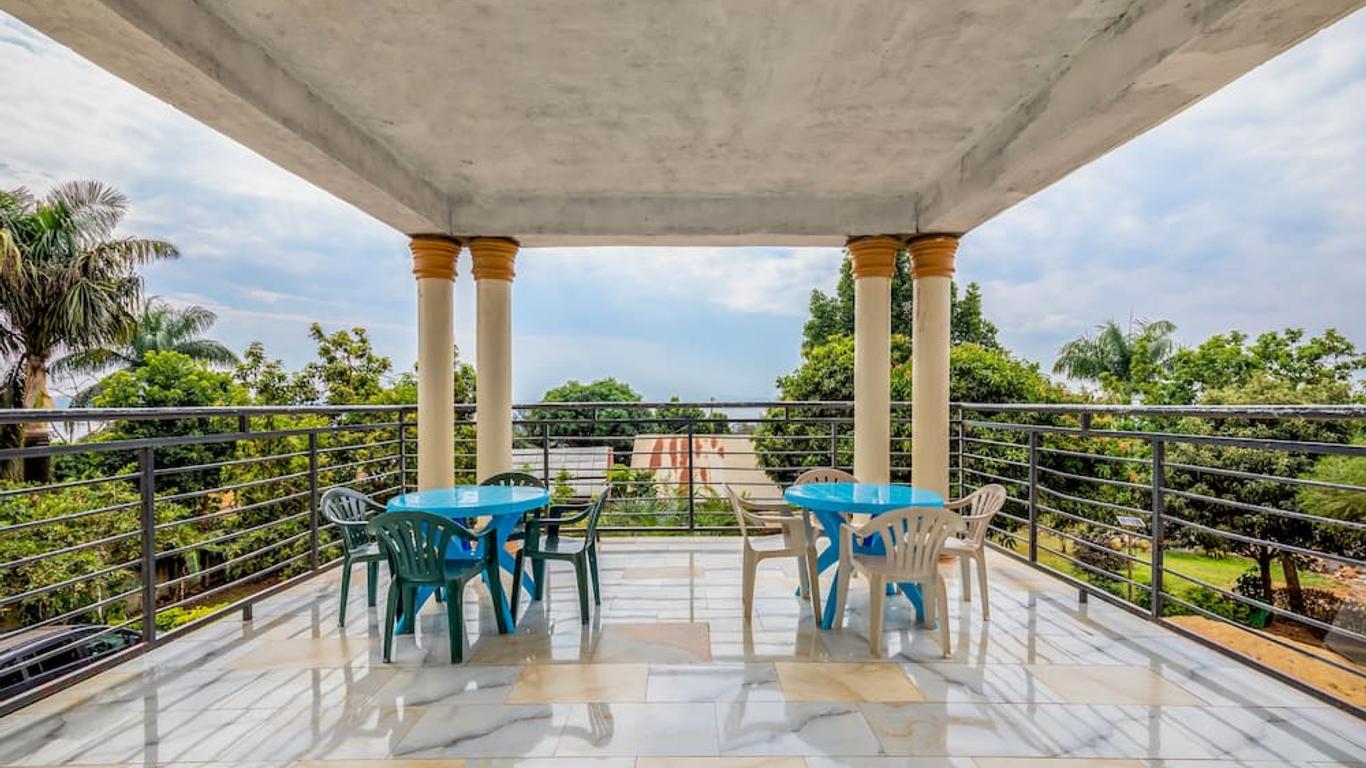 Hotel Royal Nest Entebbe