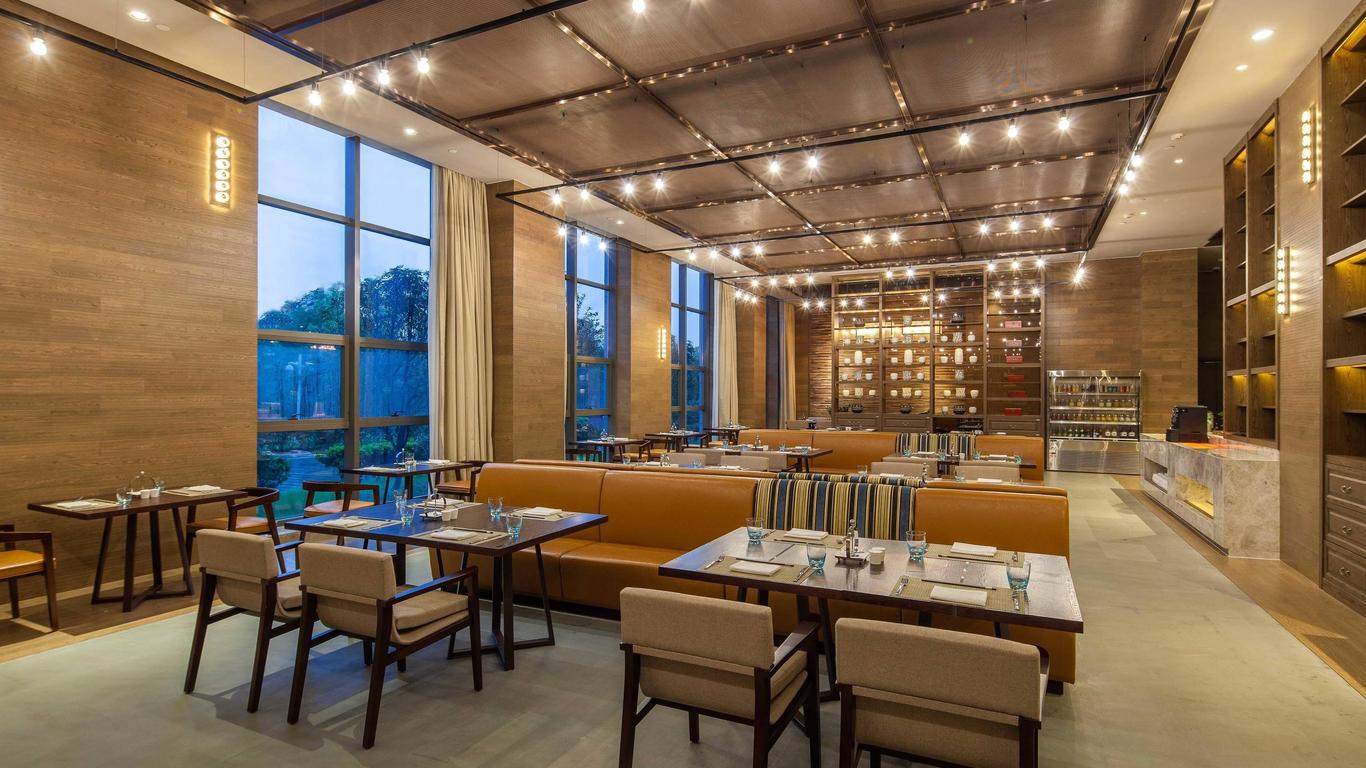 Four Points by Sheraton Hefei, Baohe