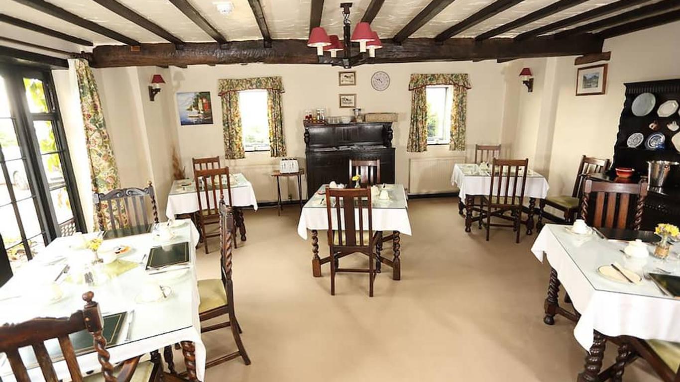 The Barns Country Guesthouse