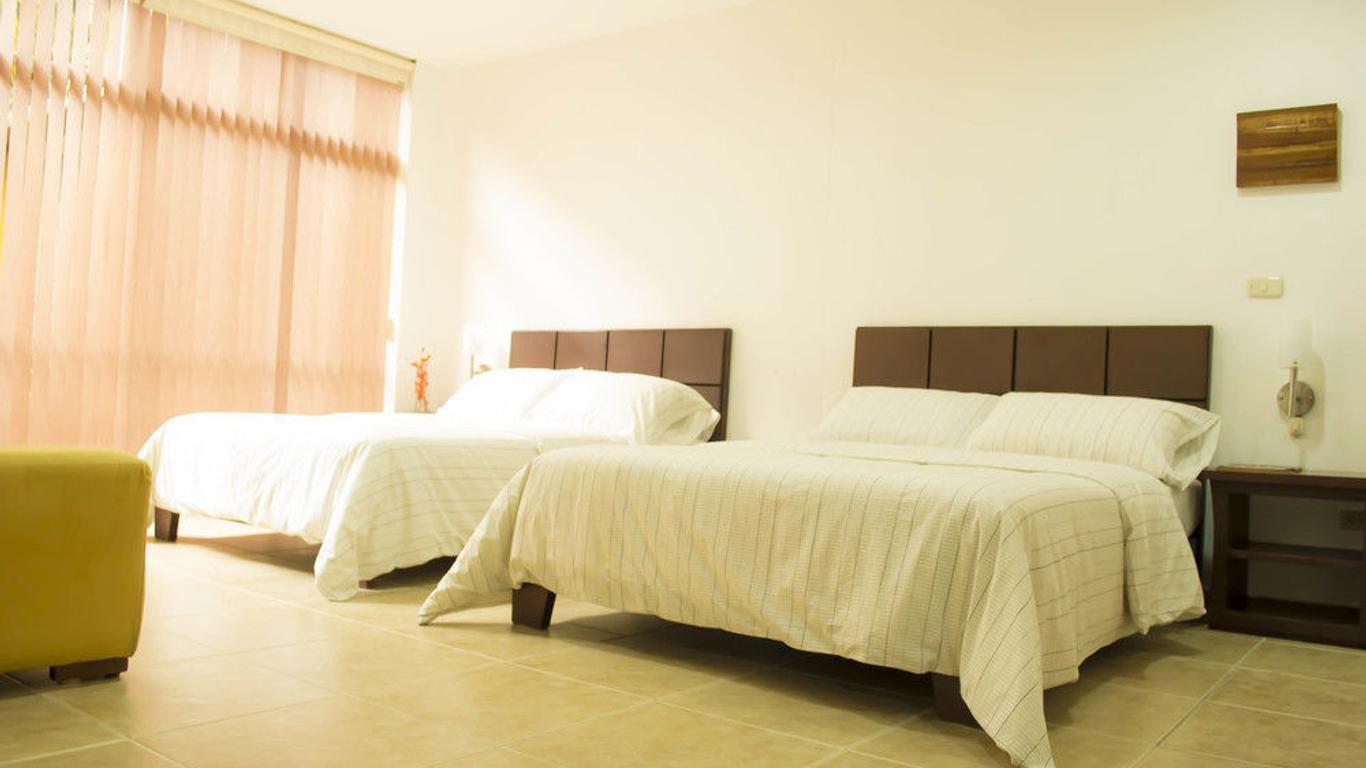 La Quinta Porra Hotel