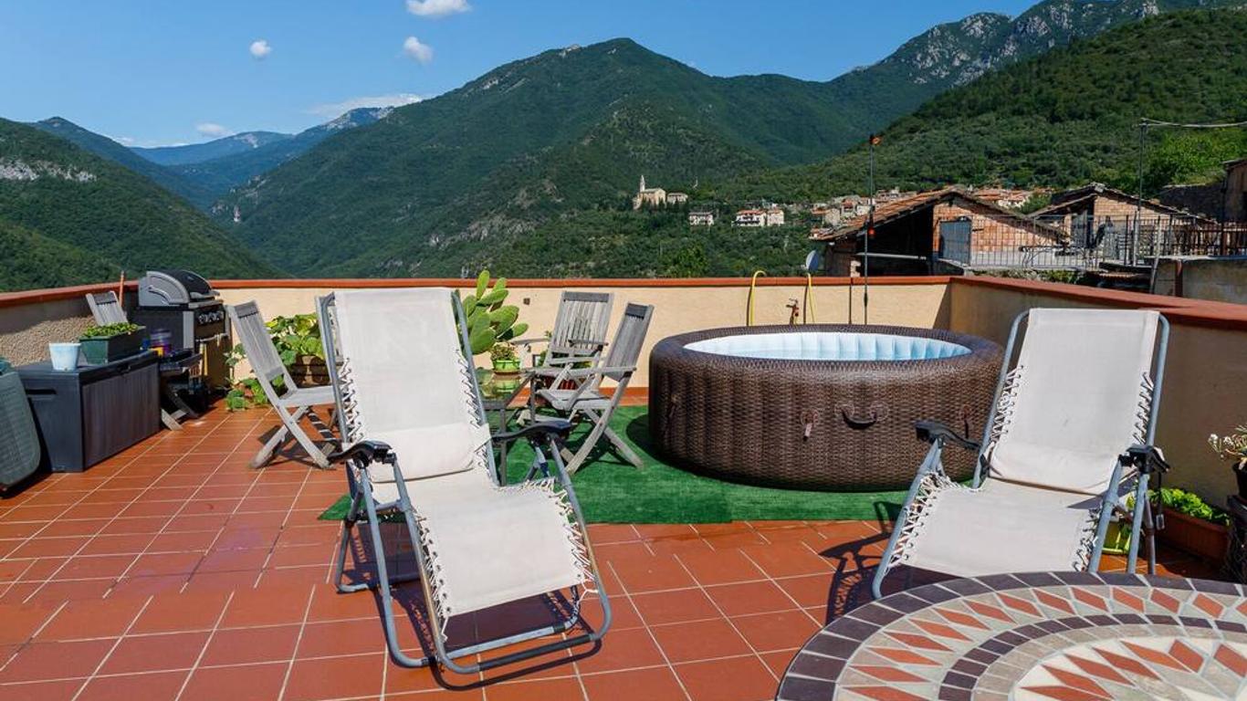 Arvé Castelbianco - B&B e Appartamento