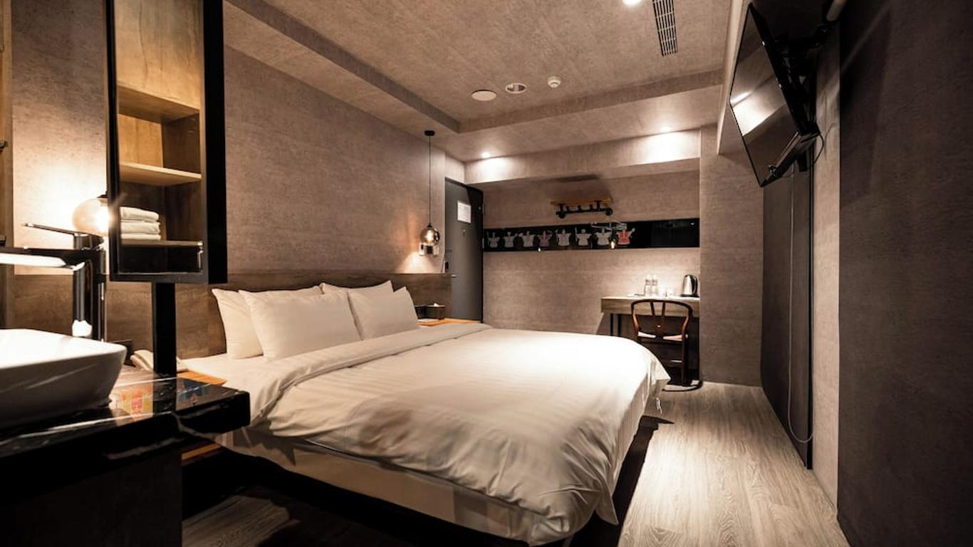 Huwei Hotel