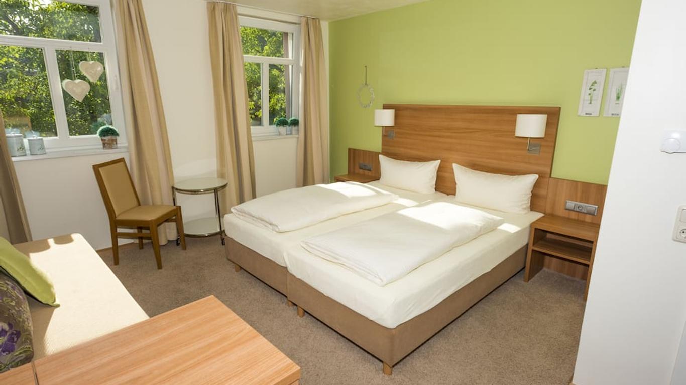 Hotel Mainblick Garni