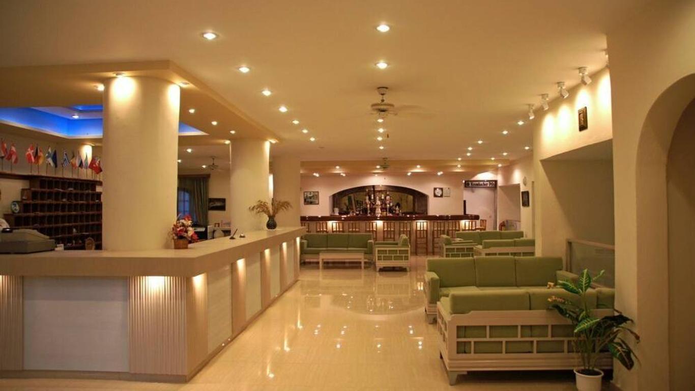 Amopi Bay Hotel