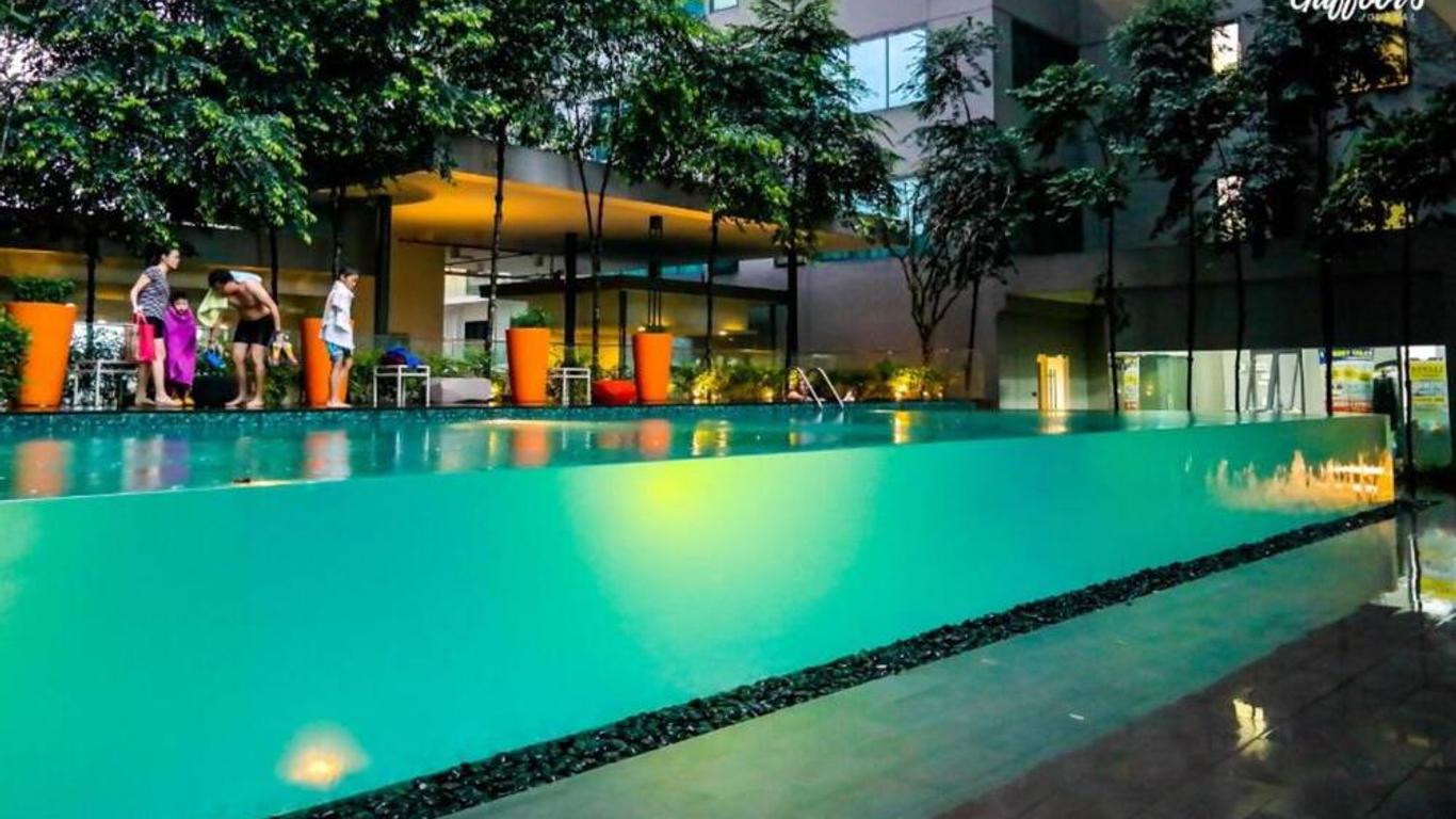Resort Hostel In City