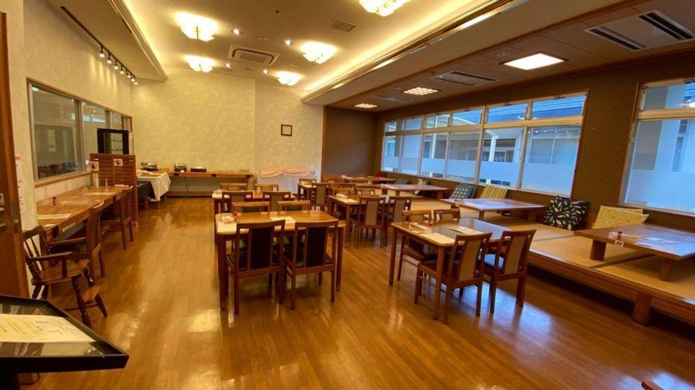 Hotel Laspa Takazaki