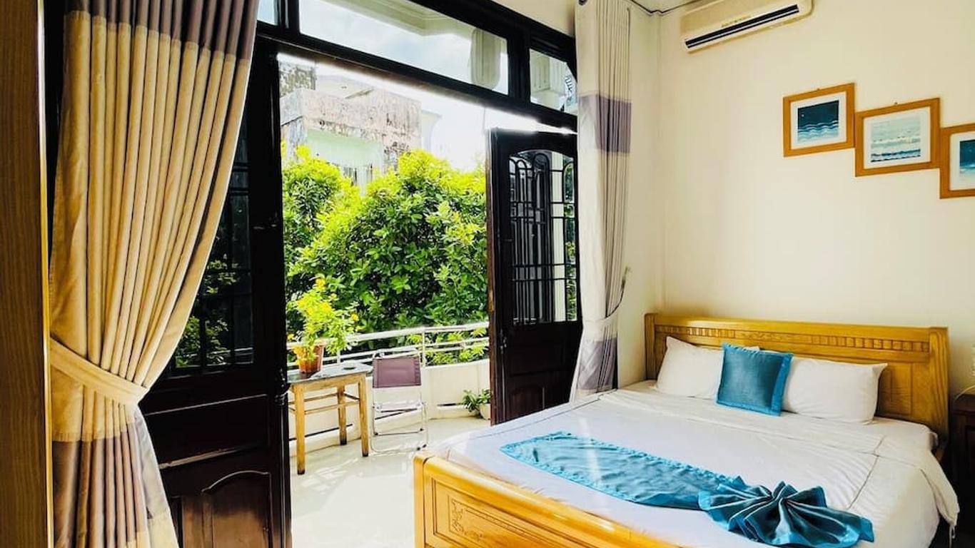 Shark Hotel - Hostel