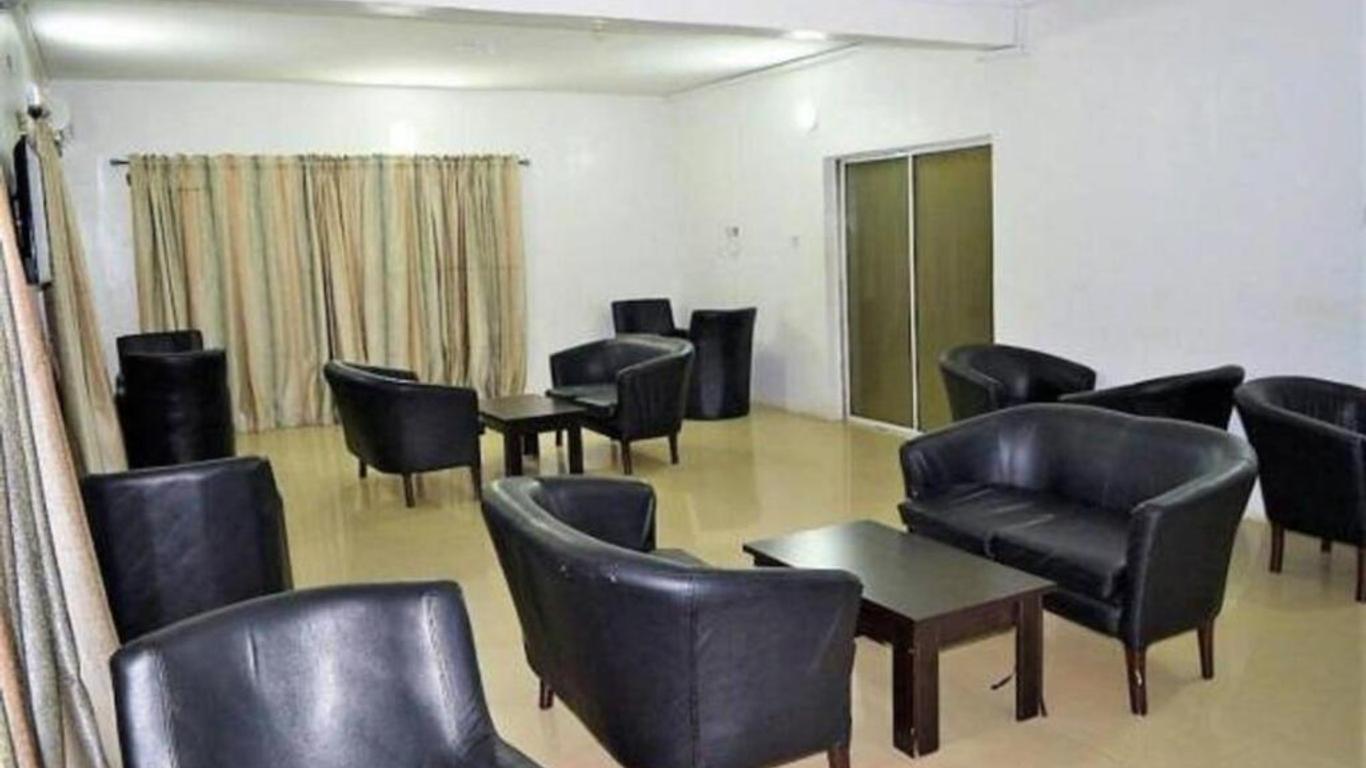 Whitebrook Suites and Bar