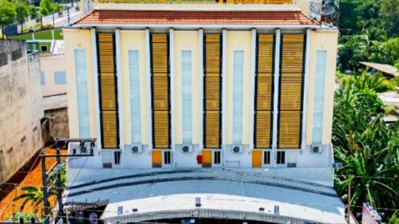 Charoen Apartment Hotel Trang