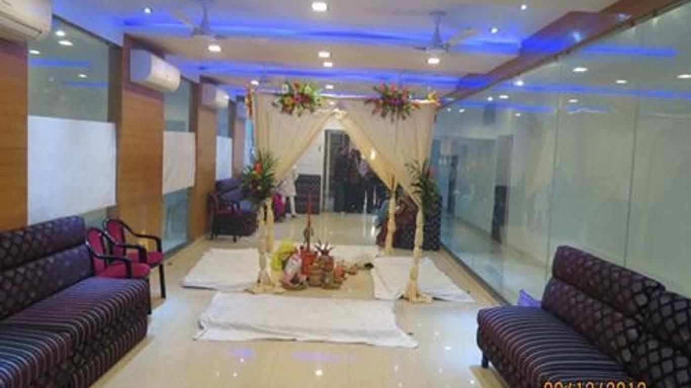Hotel Savvy Ganges