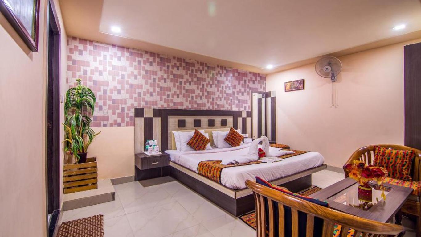 Hotel Ganpati Palace