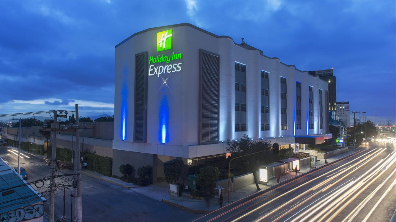 Holiday Inn Express Mexico - Toreo