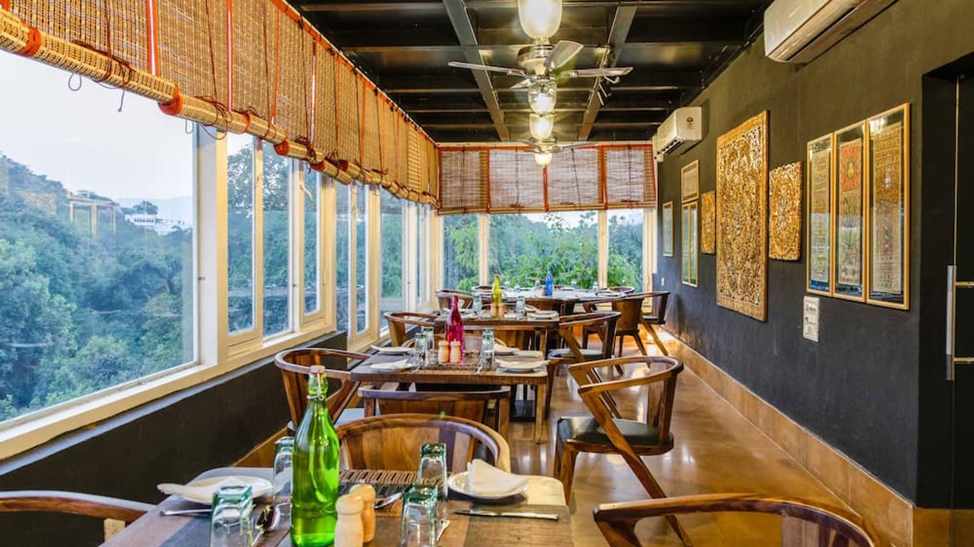Tripli Hotels Shambhu Villas