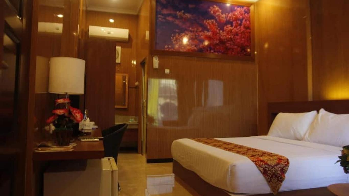 Hotel New Merdeka Pati