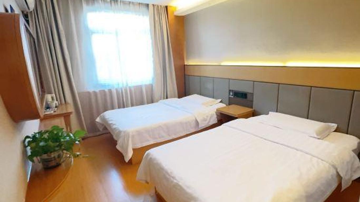 Super 8 by Wyndham Beijing Mentougou Xin Qiao Da Jie