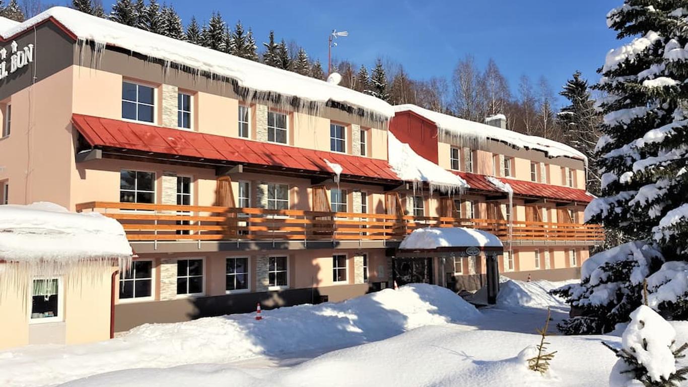 Hotel Bon