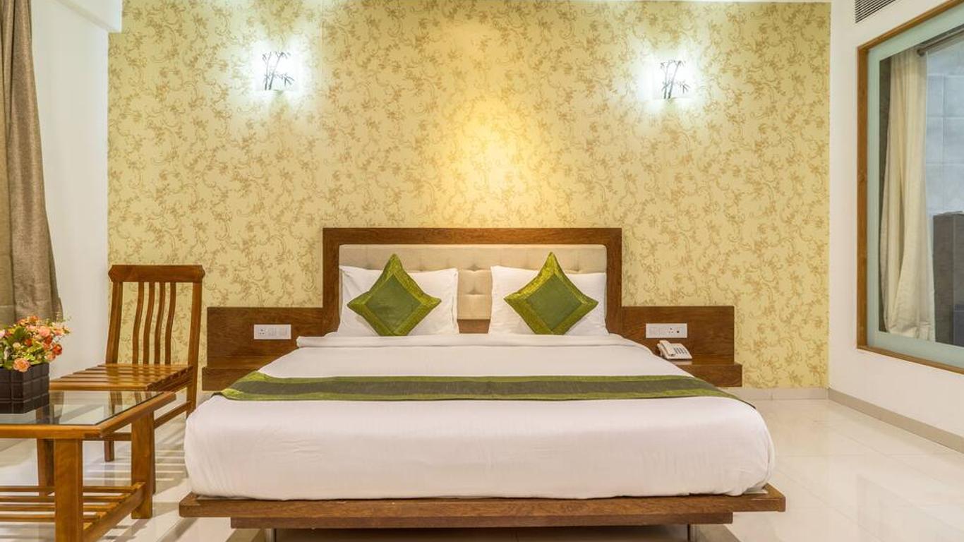 Pushpak Resort