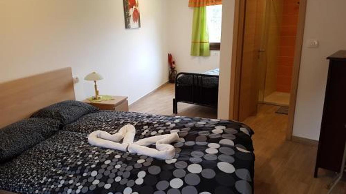 Rooms Tolminska korita