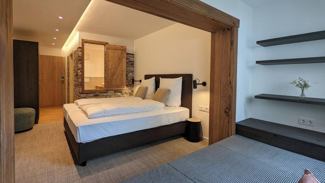 Hotel und Weingut Karlsmühle