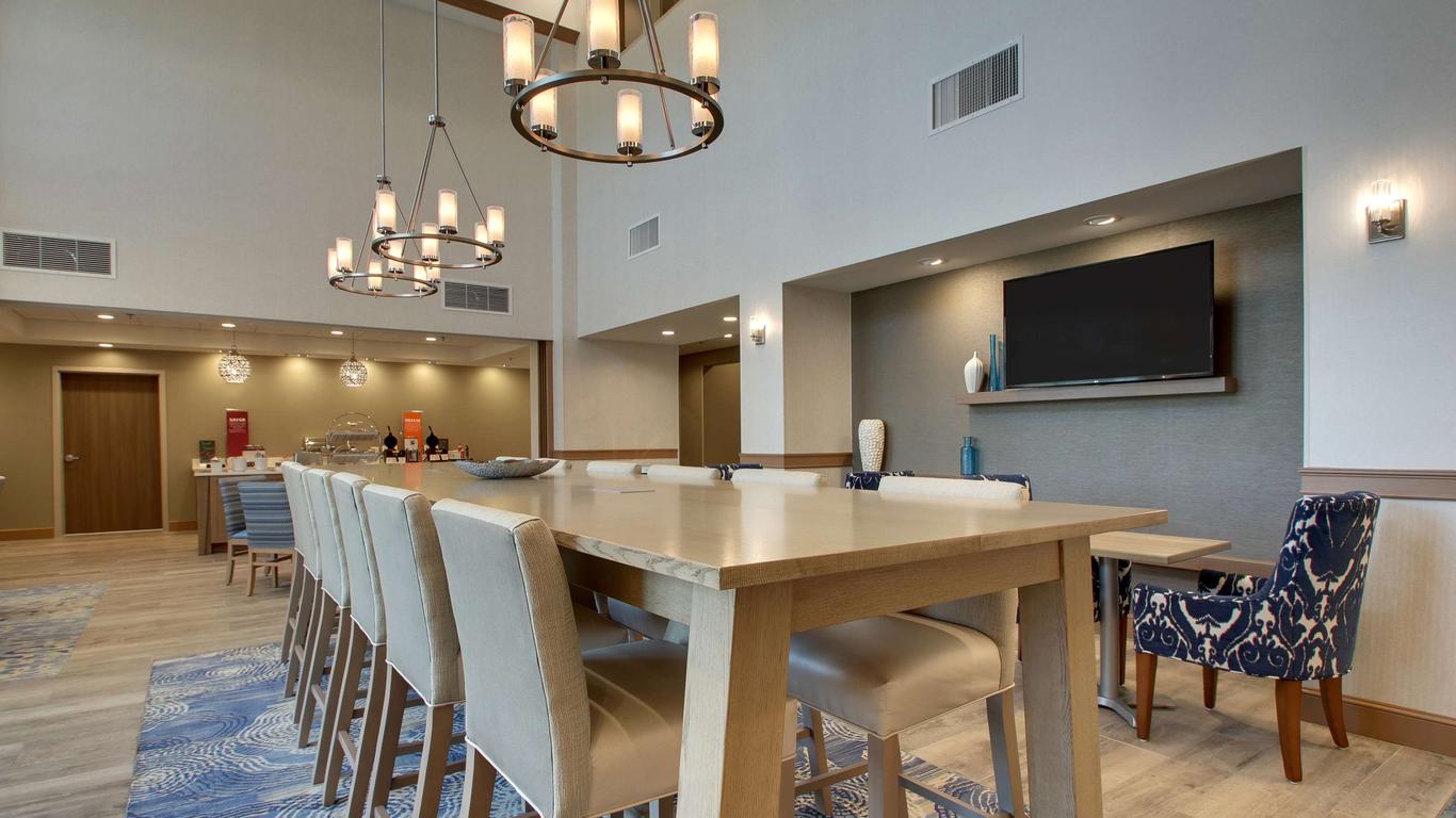 Hampton Inn Sneads Ferry North Topsail Beach