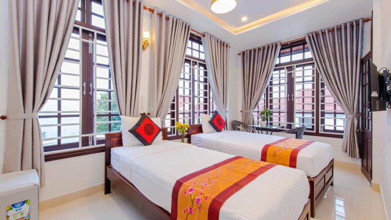 Rockmouse Centre River Villa Hoi An