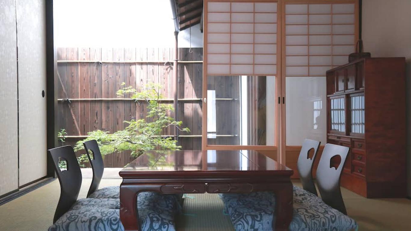 Kyomachiya-Oyado Hana