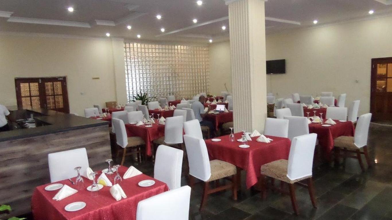 Golden Tulip Lagos Airport Hotel