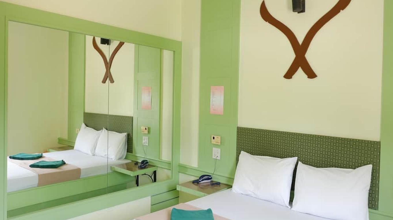 Little Park Hotel