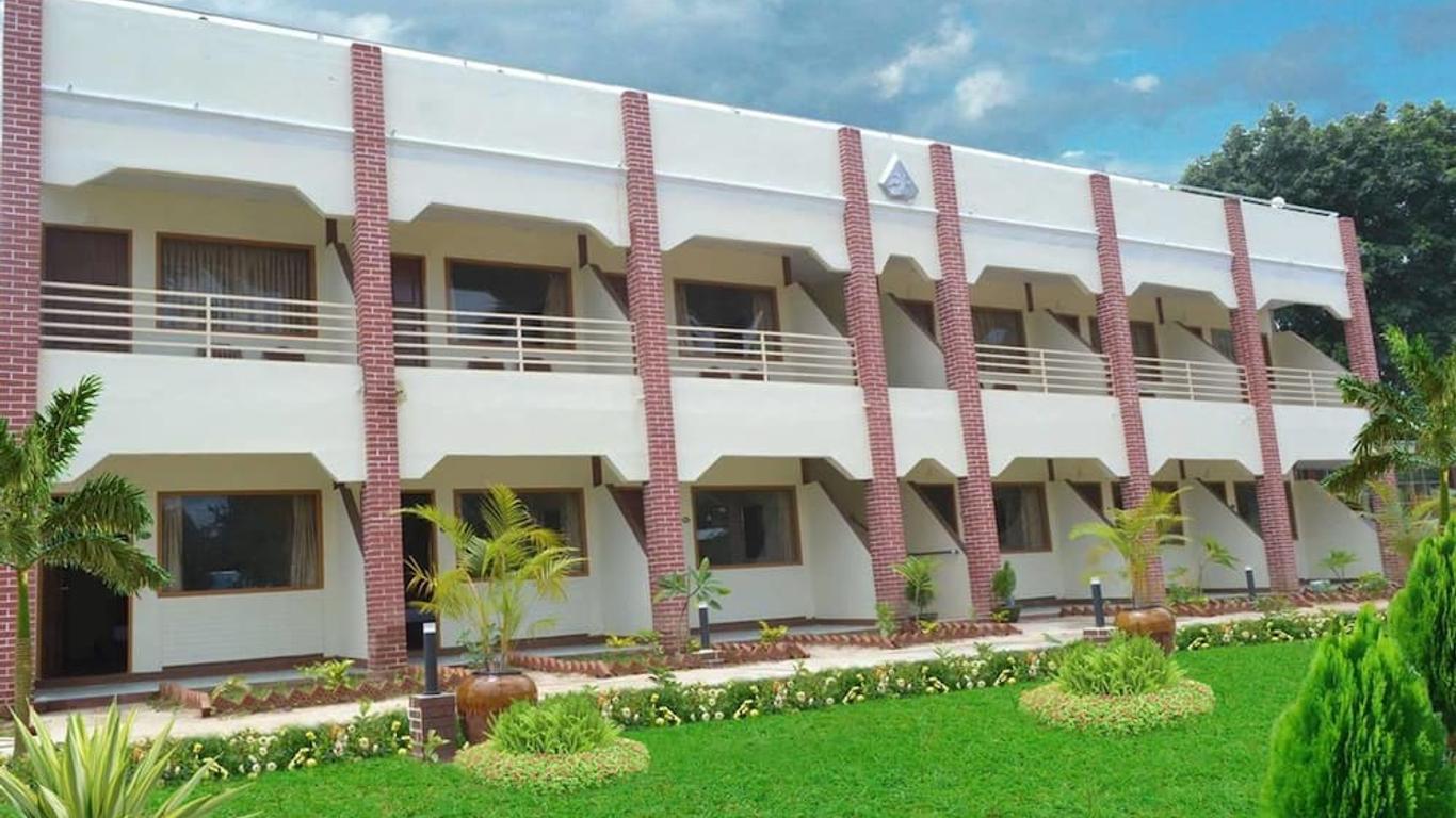 Diamond Popa Hotel