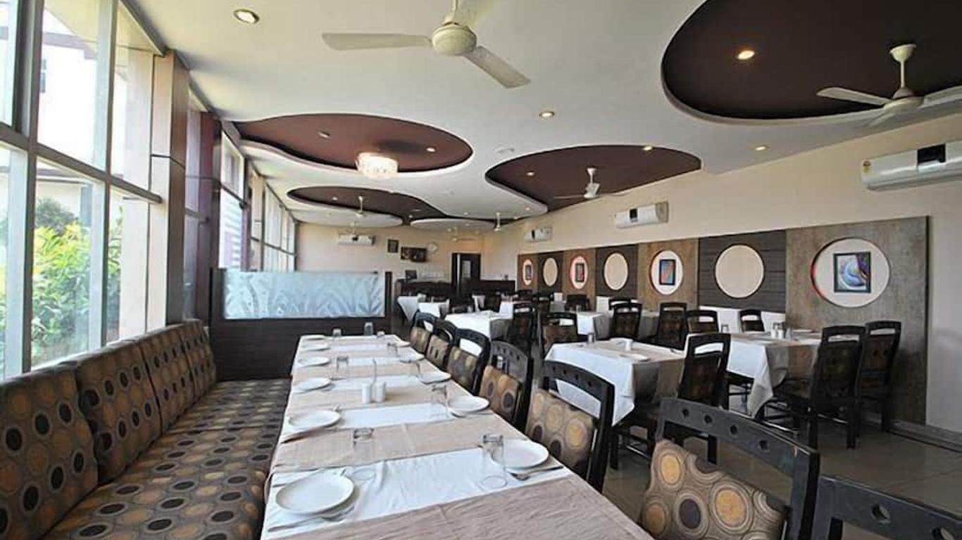 Classic 7 Hotel and Restaurant