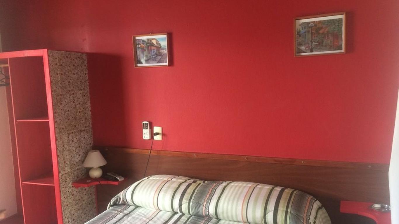 Hotel Artigas