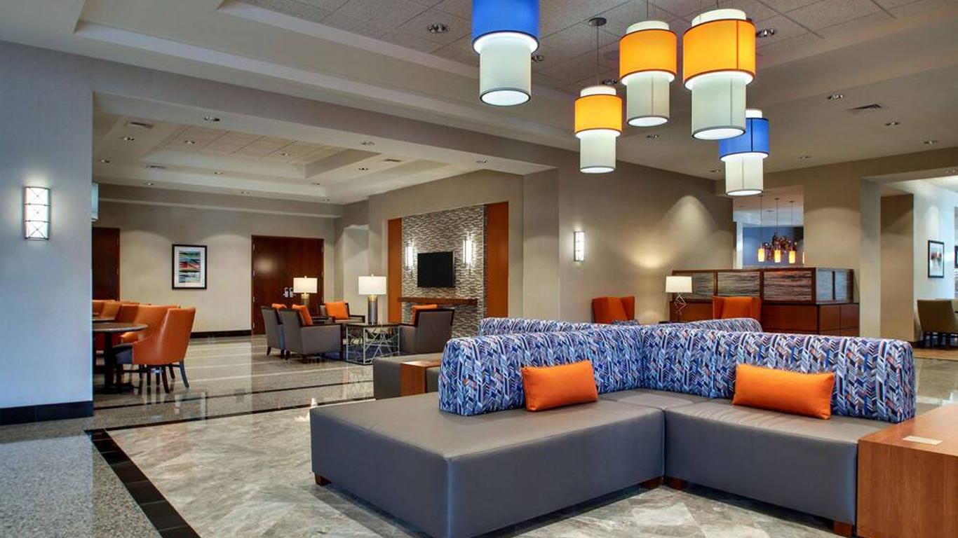 Drury Inn & Suites Iowa City Coralville