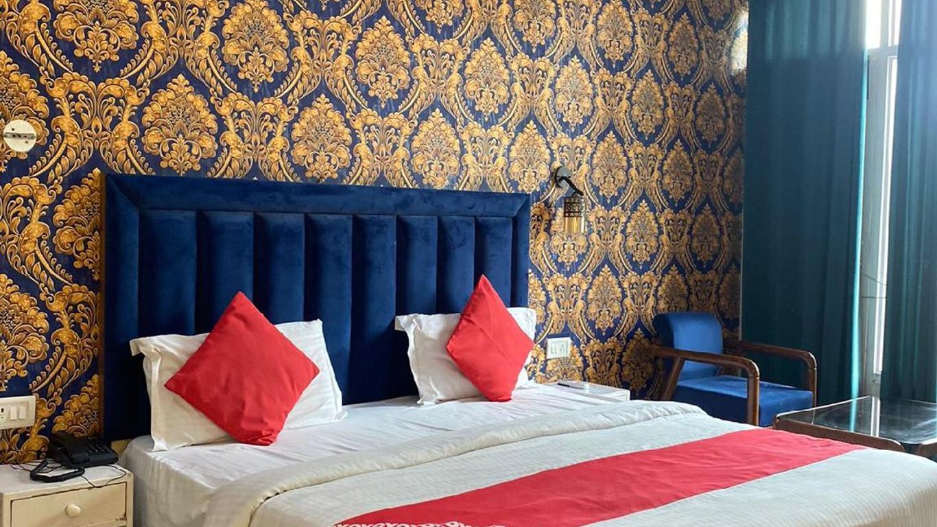 Hotel The Bharat Residency