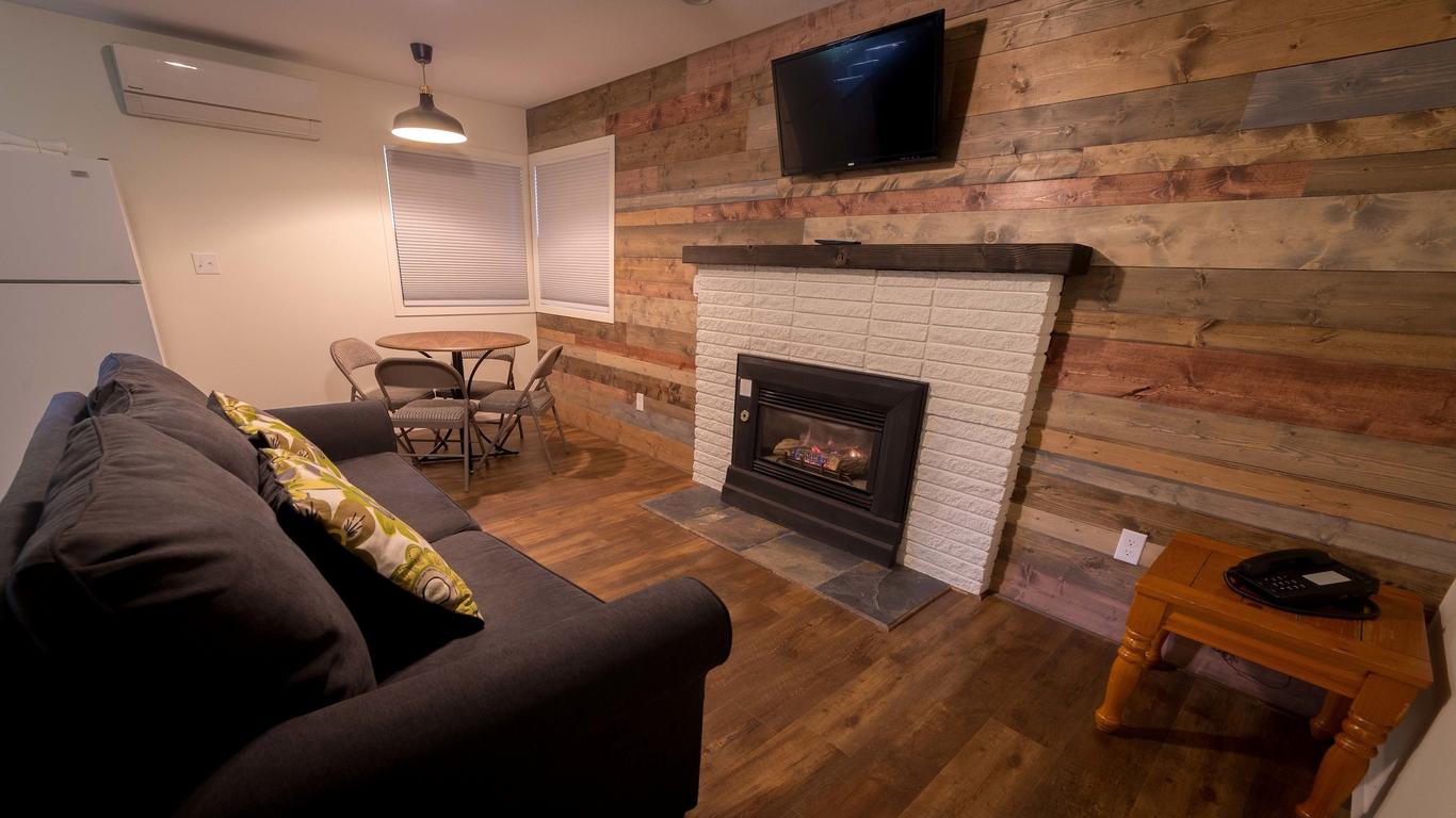 Eagle Cap Chalets